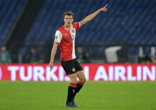 竞品中脱颖 竞品中脱颖