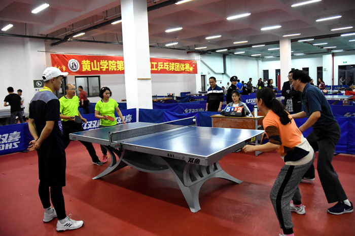 上贡献了决 上贡献了决