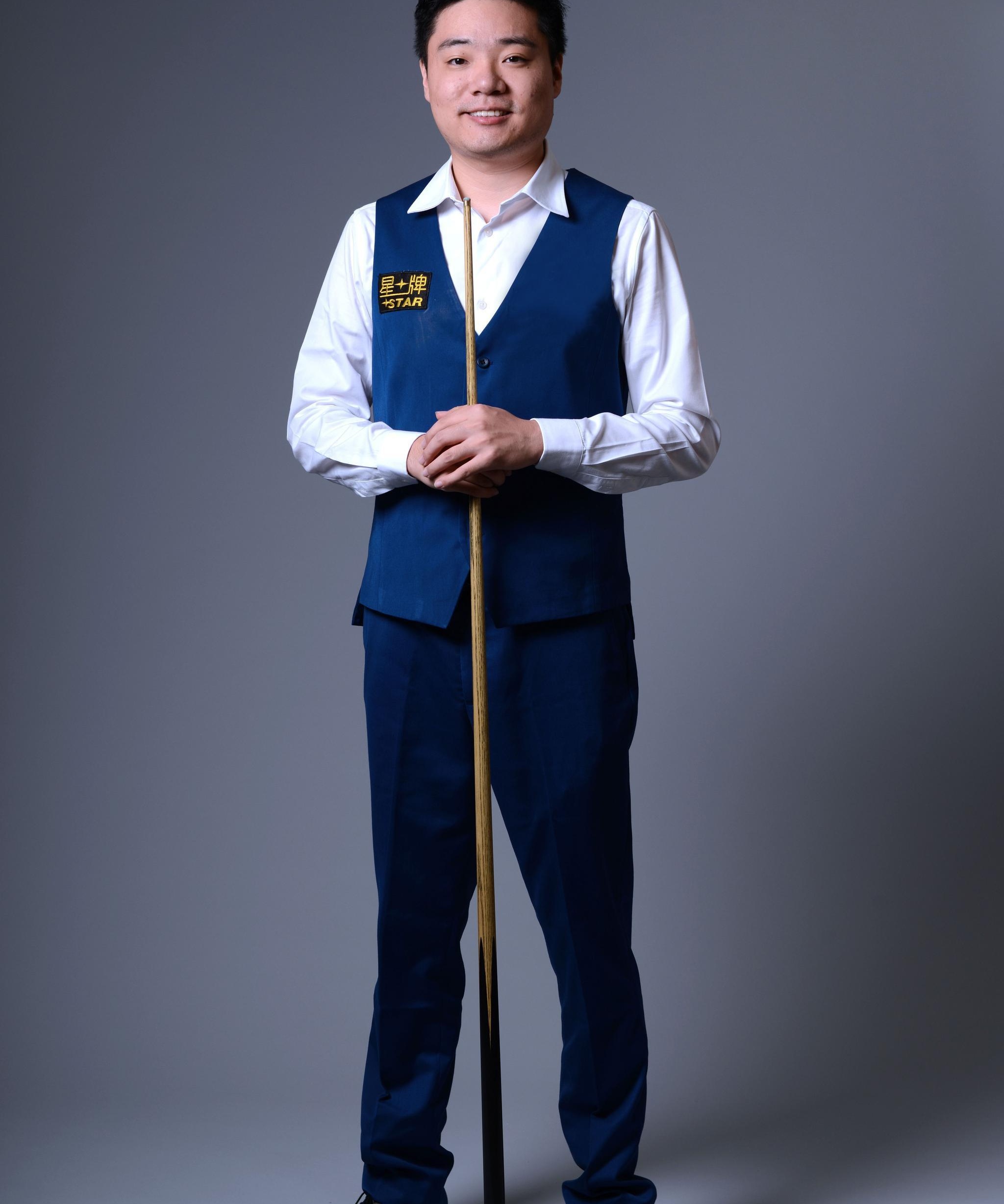 拜仁还通过 拜仁还通过